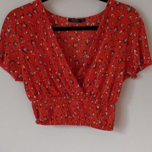 Beautiful and bright top!